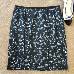 Loft Black & Gray Abstract Print Skirt